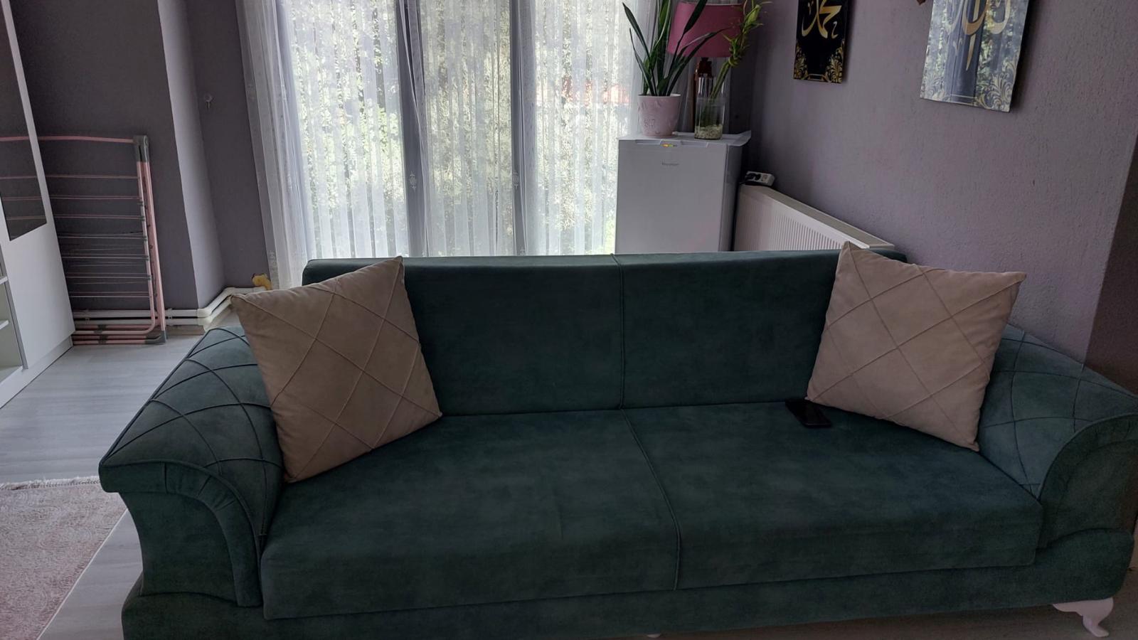 SATILIK 1.847 M2 ARSA VE İÇİNDE BİNA